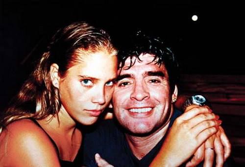 去世马拉多纳,马拉多纳被悼念