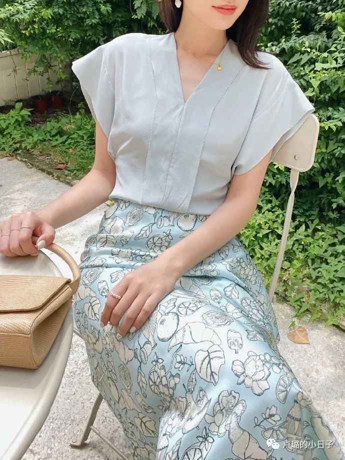 国产大牌服饰高端子品牌有哪些,国产工装服饰品牌十大排行榜