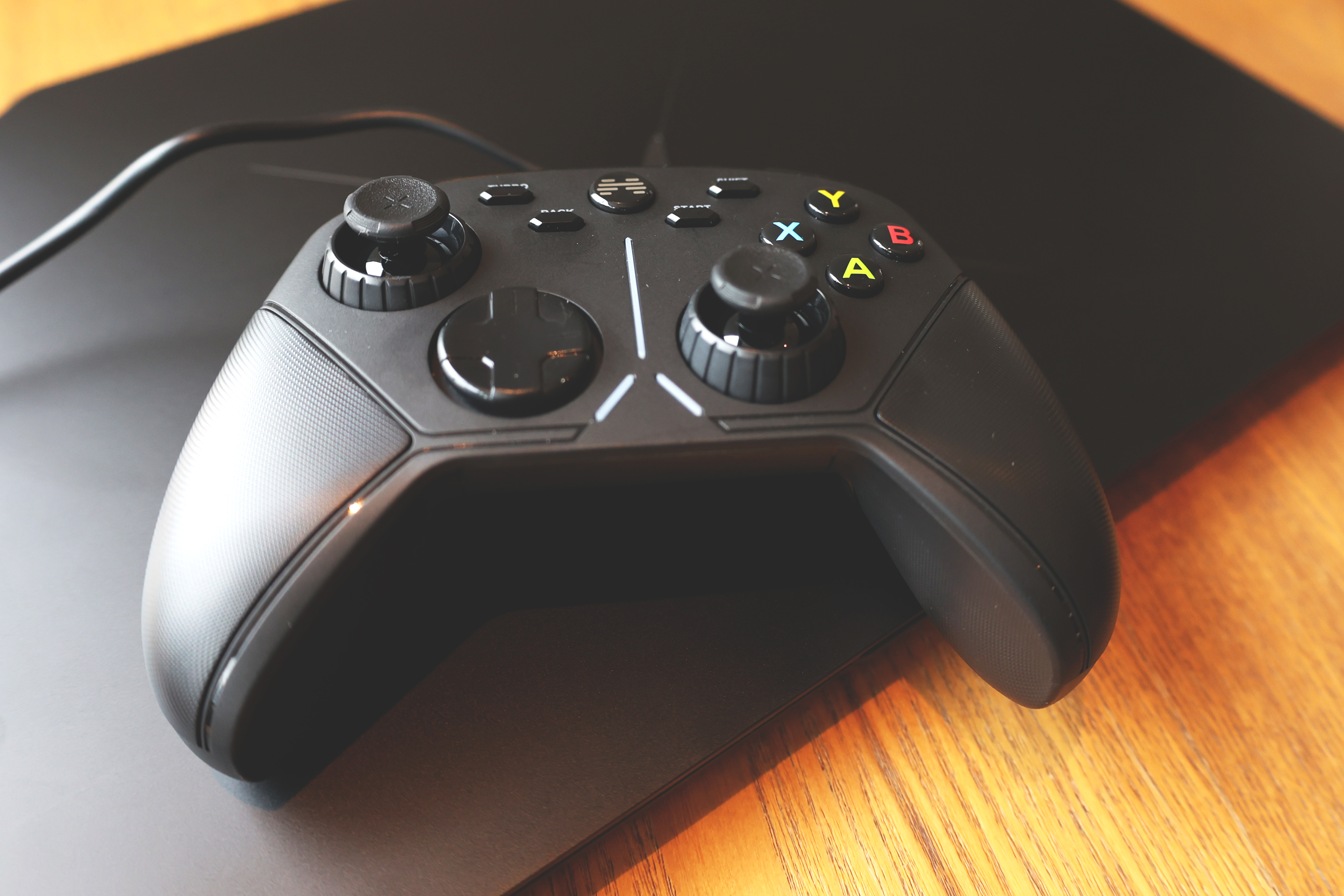 手柄北通阿修罗3有线和无线,国产手柄北通阿修罗3