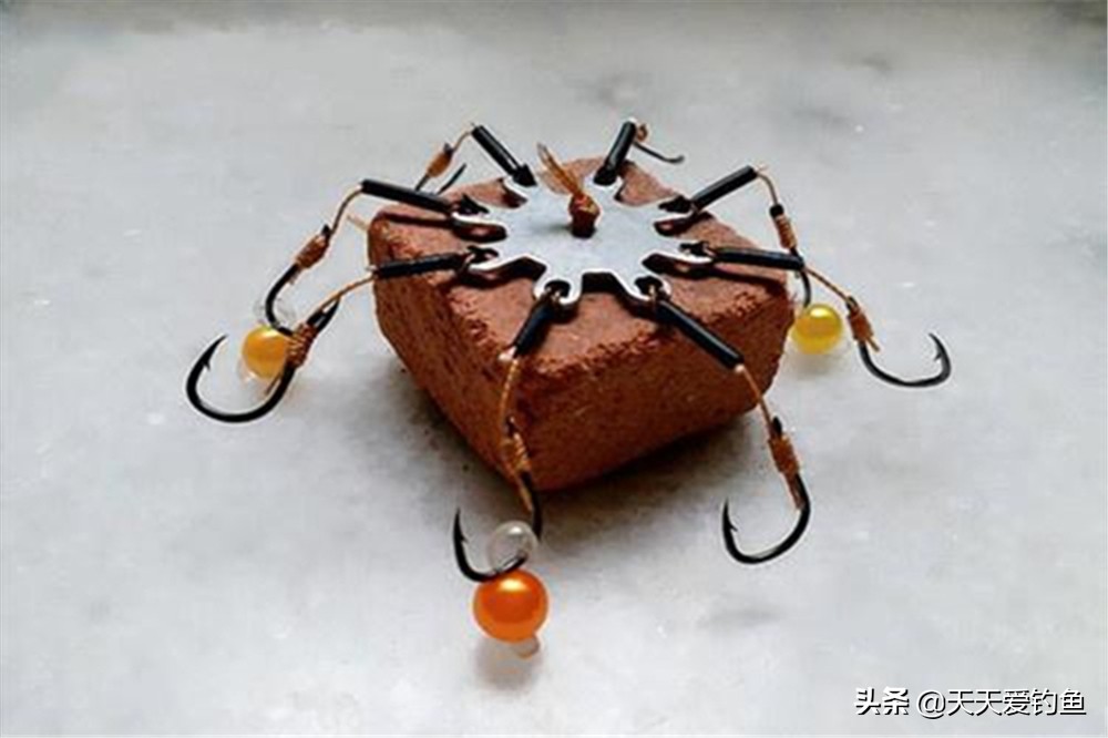 野钓肥水烂底钓鲤鱼,翻板钩的钓鱼技巧视频