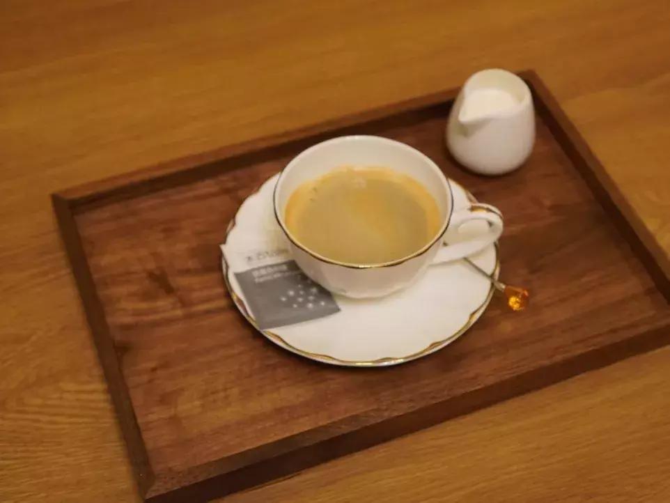 深山废弃的五星级酒店,一个被7万亩竹海包围的树屋酒店