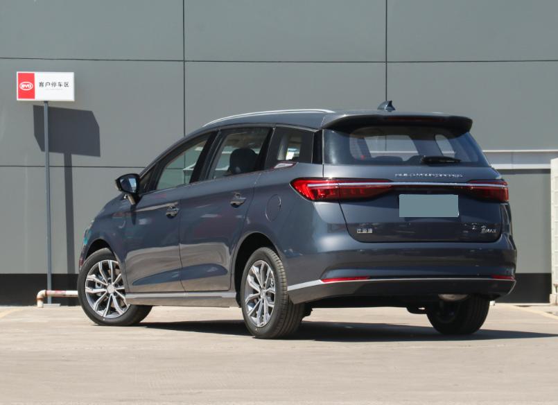 10万元可落地颜值高的国产车推荐,10到15w的国产车应该买哪种