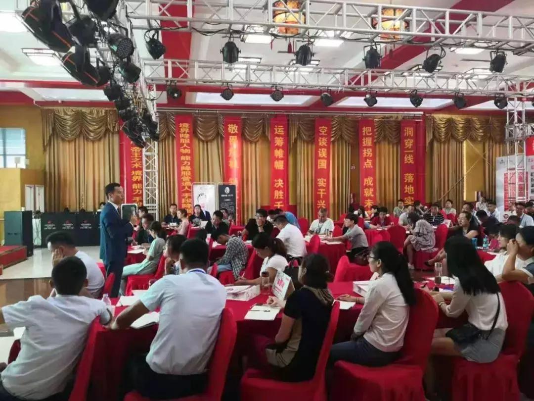 感谢客户转介绍给佣金的话术,介绍客户话术技巧