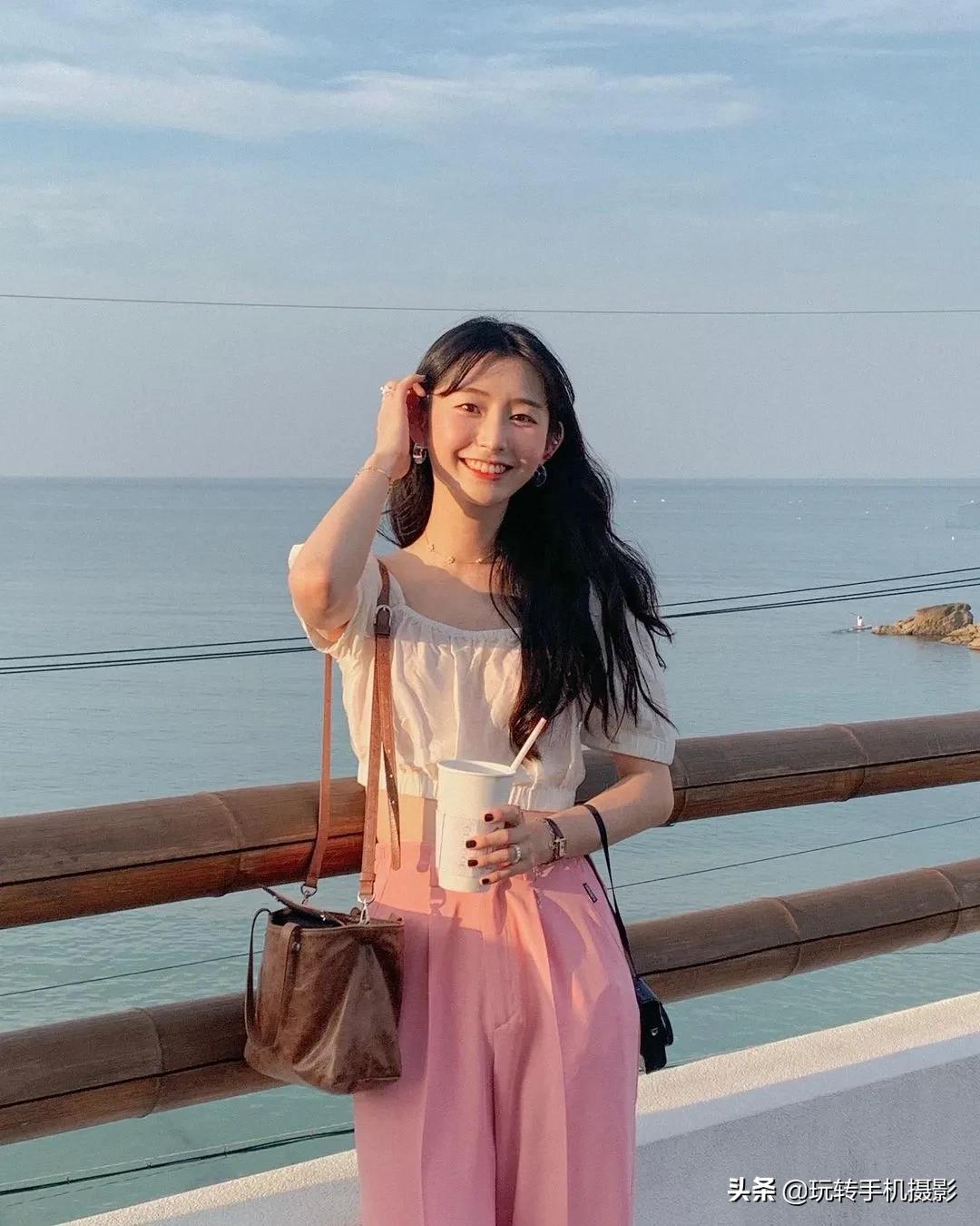 单手捂脸拍照姿势女生,女生自拍姿势单手