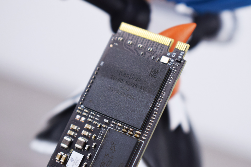 西部数据WD_BLACKSN8501TB固态硬盘开箱试玩