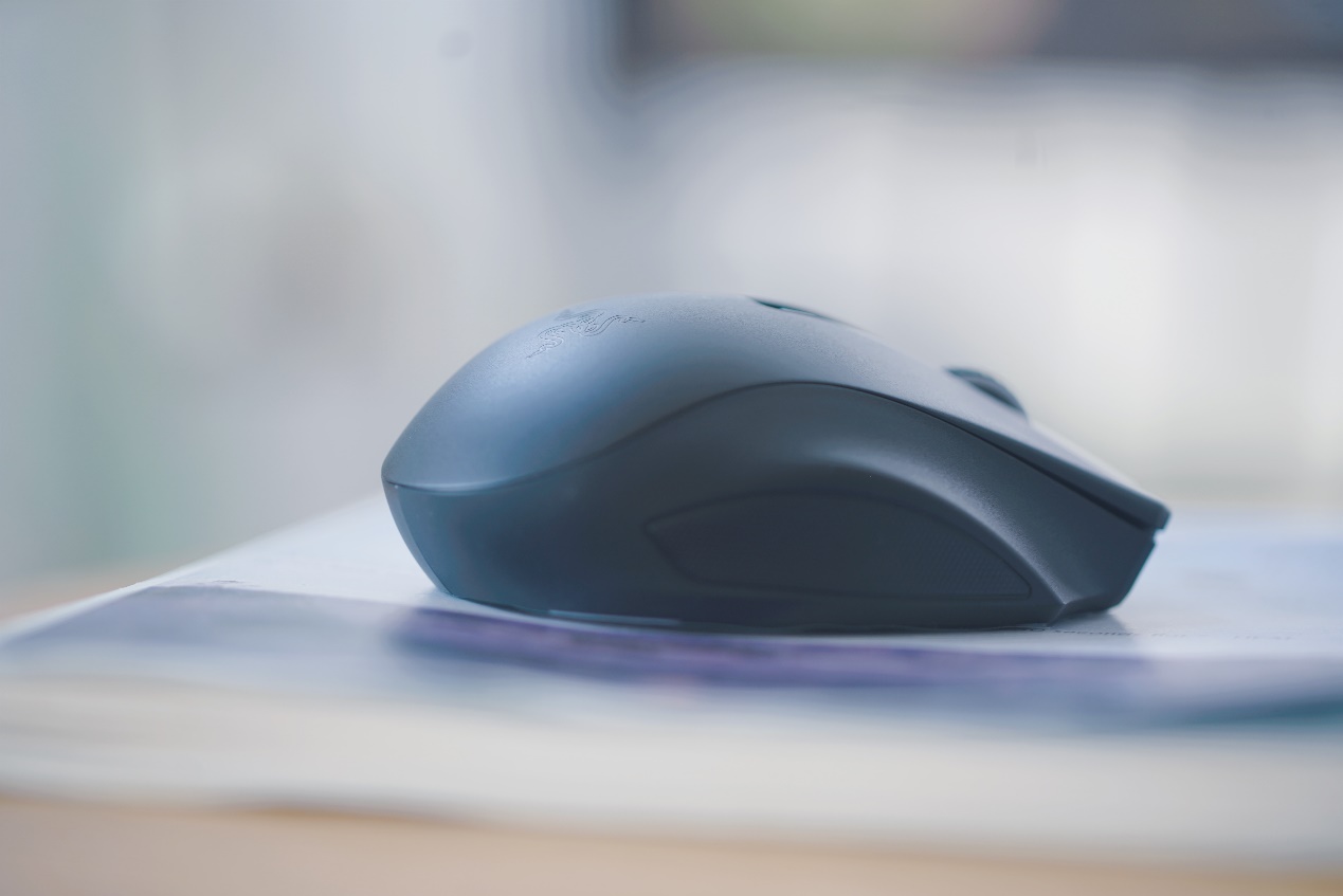 雷蛇那伽梵蛇左手版有线鼠标,razer雷蛇鼠标标准版测评