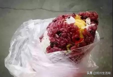 隐匿在扬州犄角旮旯的N家美食店，粢饭、老鹅、桃酥、板栗......