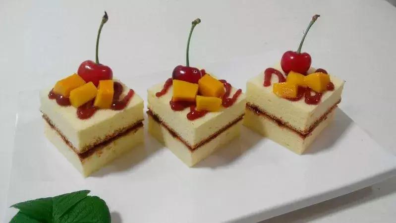 开一家烘焙店需要办理什么手续,开一家烘焙坊需要注意什么