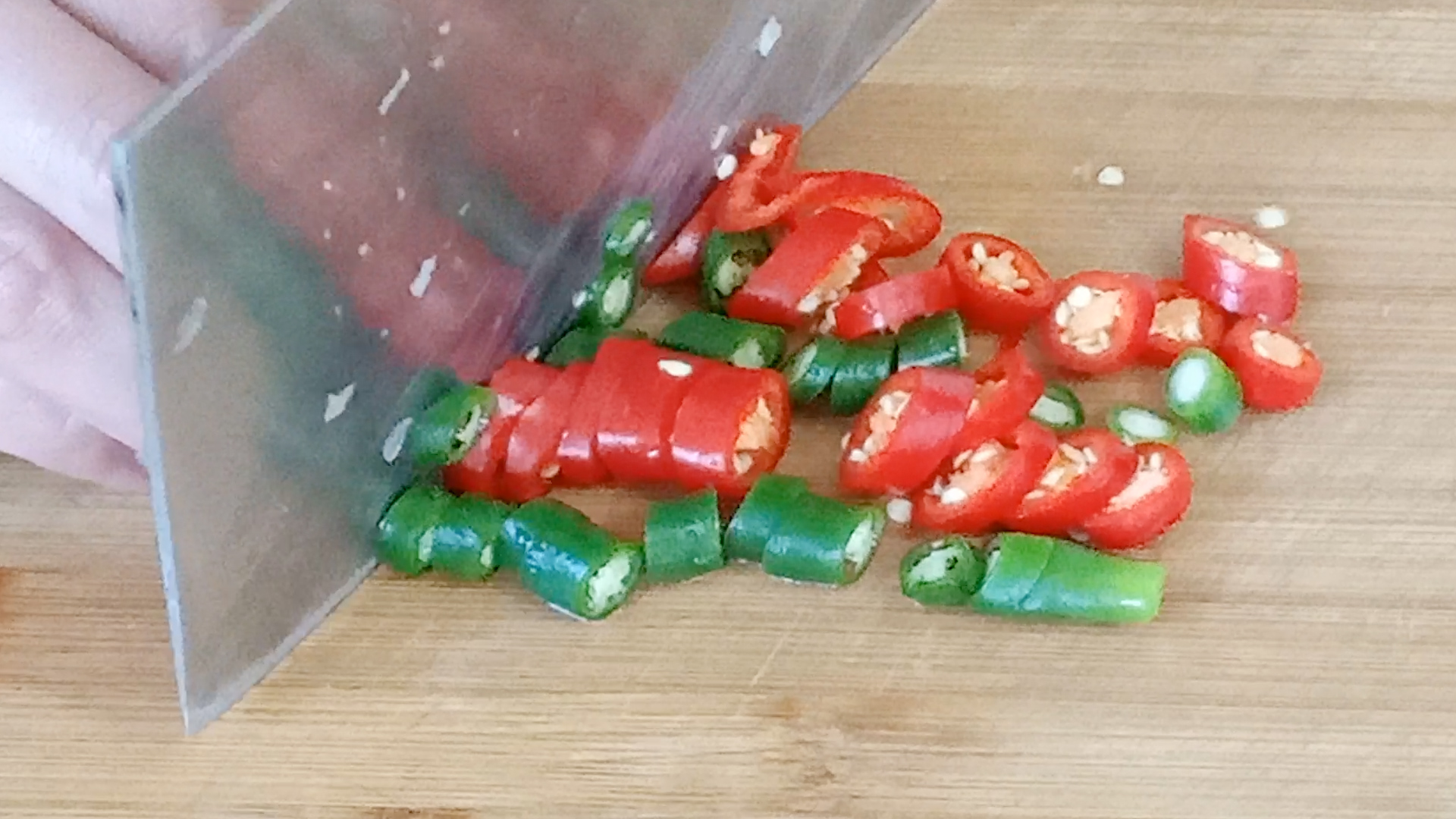 无论炖什么鱼一定要记住这几点,哪种鱼炖起来比较嫩又好吃