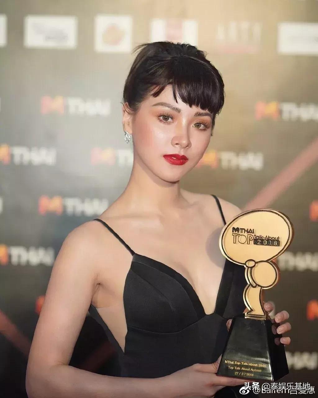 吕爱惠baifern是一个人吗,baifern吕爱惠降服魔女手段