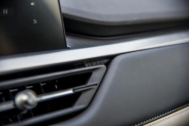 瑞虎7和瑞虎8车身强度哪个好,瑞虎8和瑞虎7哪个省油