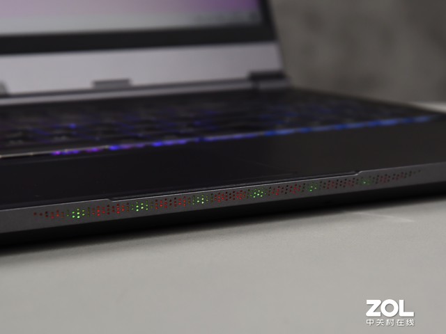 是设计师就盘它！机械师创物者首发评测太硬核了