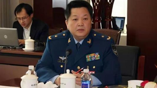 1981年黄植诚起义，被奖励65万元，而当时教师月薪才30元