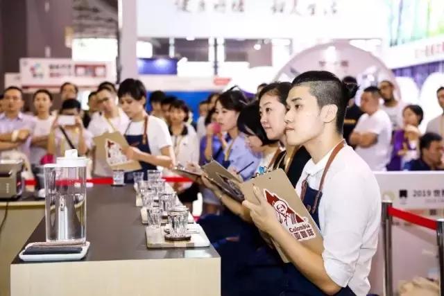 宸濇笣椁愰ギ闆嗙粨,宸濇笣椁愰ギ澶у挅
