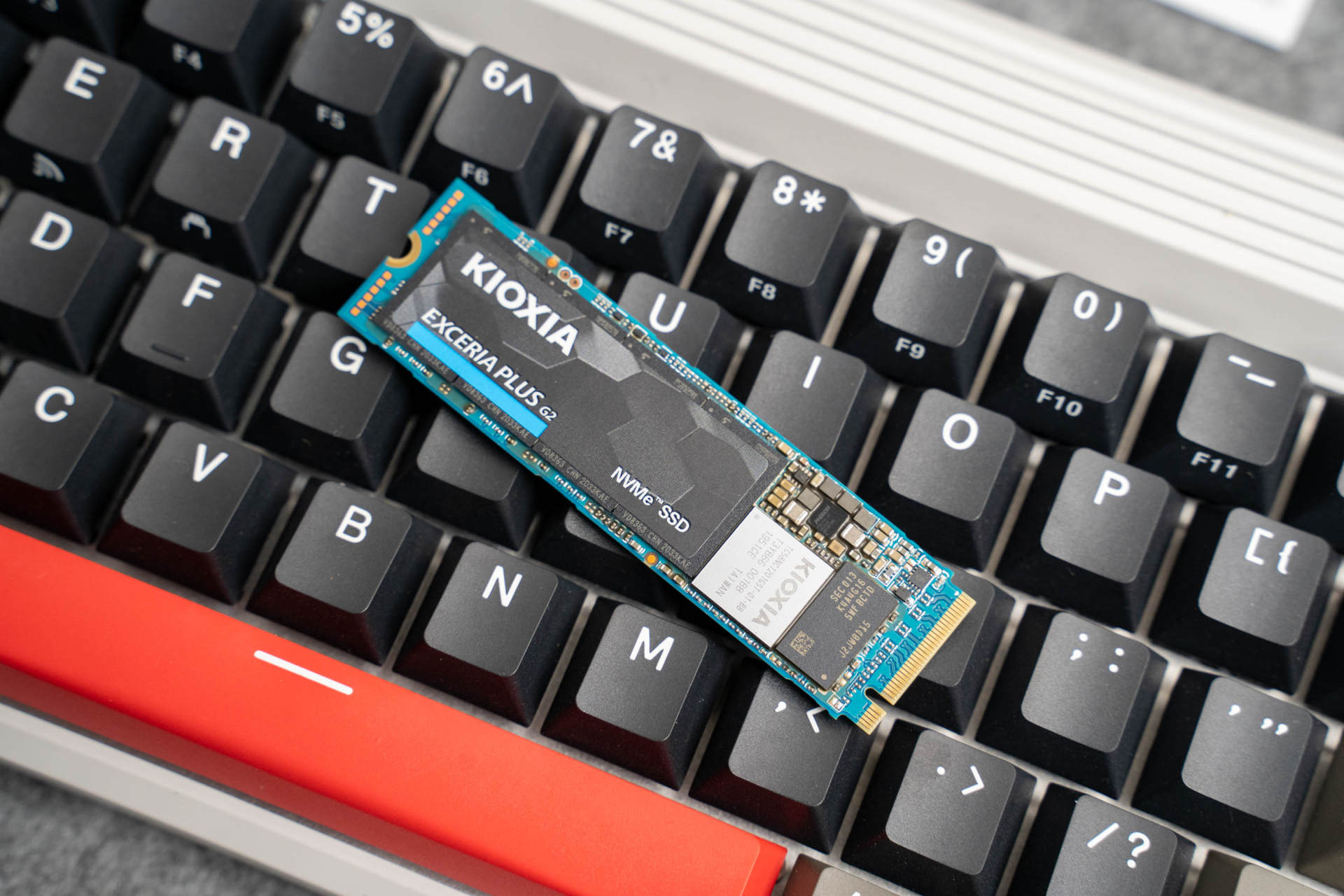 东芝铠侠rc201tbm.2nvme,东芝铠侠rc20500g