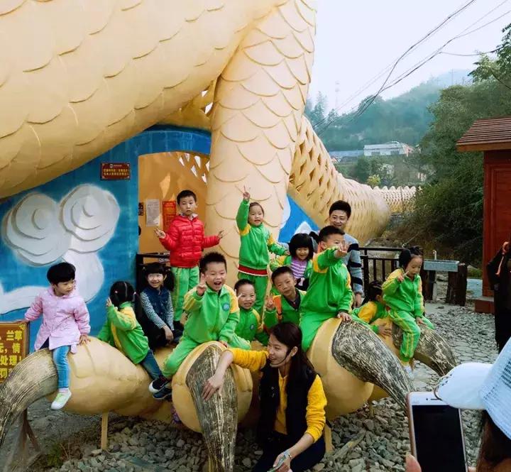 平江碧龙峡景区值得去玩吗,平江碧龙峡全长多少公里