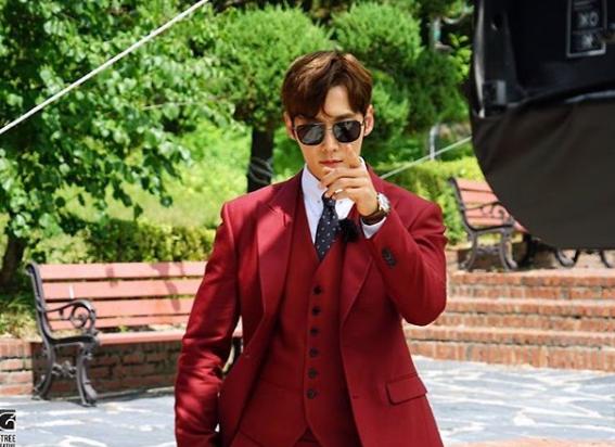 韩剧男主超帅瞬间合集朴叙俊,韩剧高颜值舔屏系列之朴叙俊