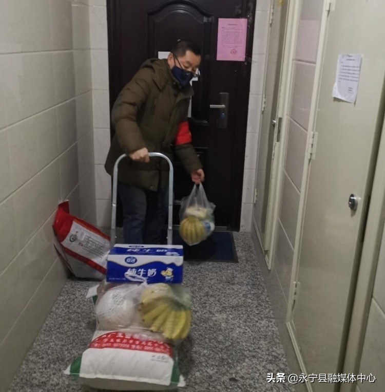 永宁县自然资源局：严格落实“四包一”，服务居家观察者