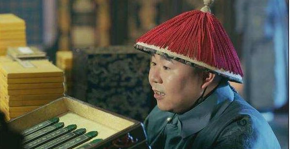 皇帝临幸妃子，来例假不能伺候咋办，两个方法处理皇帝的夜生活