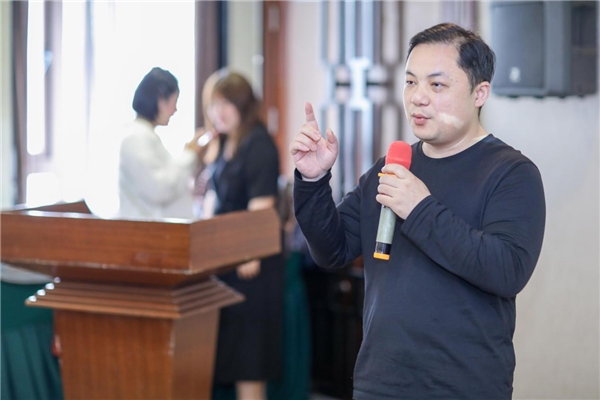 芒果超媒快乐购旗下“快乐团”电商新模式宣讲会株洲开讲