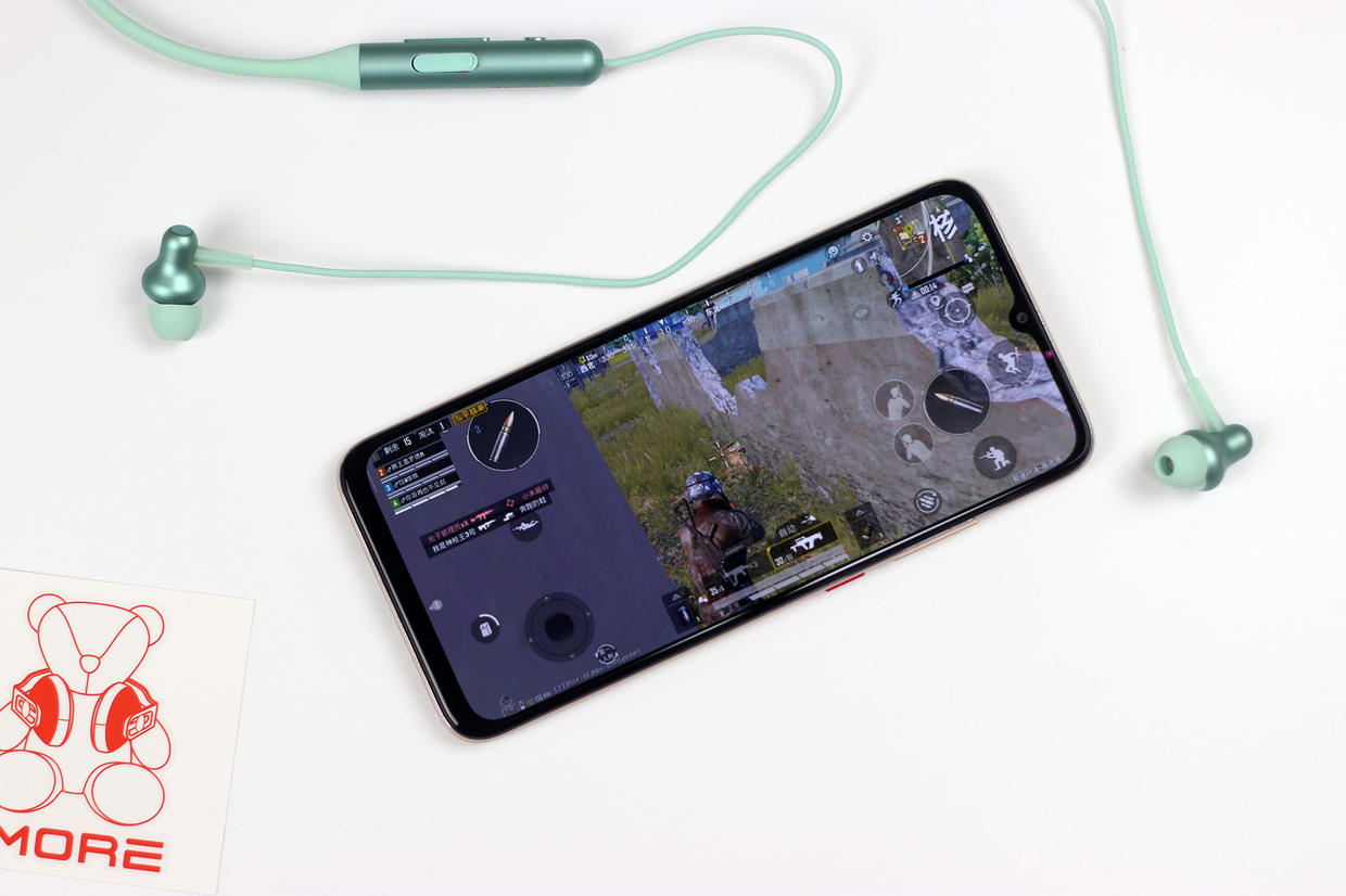 万魔真pro耳机,airpodspro和万魔蓝牙耳机哪个好