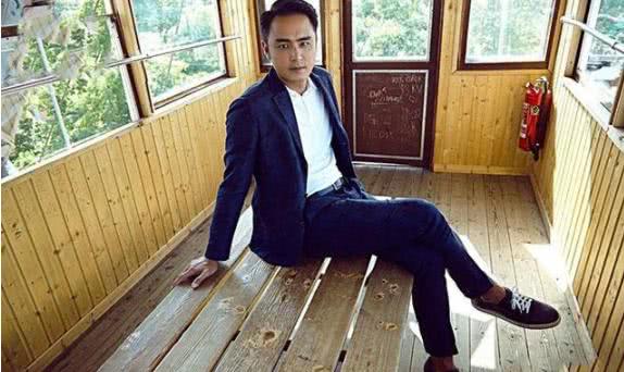 白马王子明道豪宅：竟用“不锈钢”浴缸，还经常在户外做饭，牛