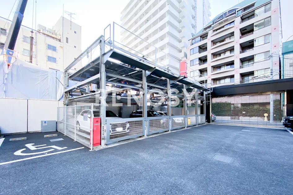 坐拥六本木都市核心，尽享时尚便利生活