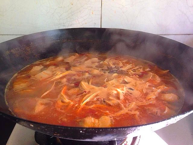 老笋烧肉的家常做法,鲜笋炒肉春日里最爱的一道菜