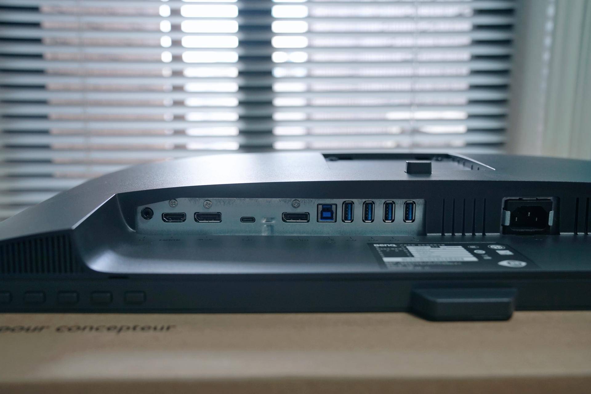 宽屏显示器2k,2k144hz广色域显示器推荐