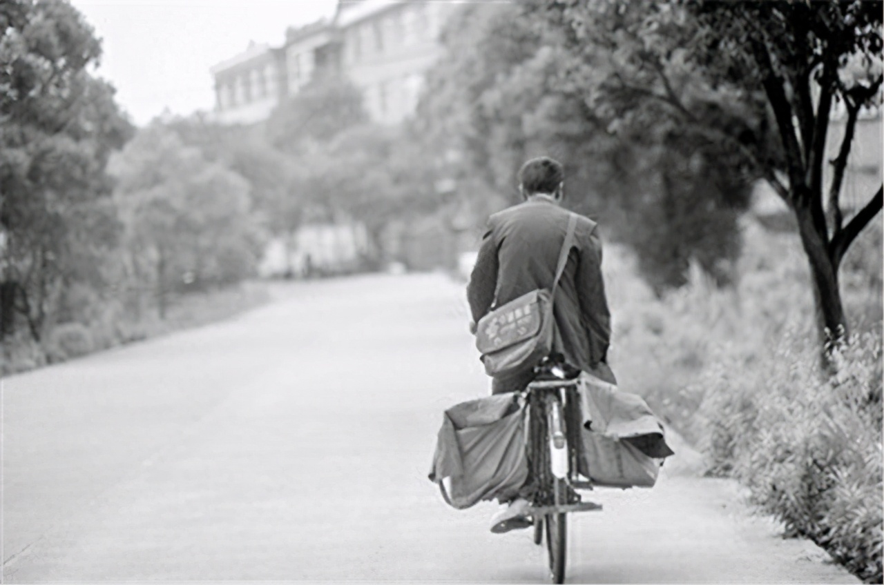 70年代供销社售货员长啥样,供销社80年代的销售员