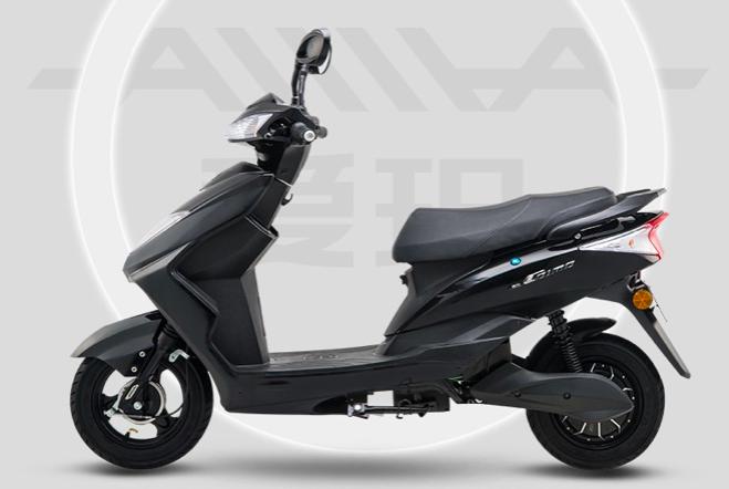 爱玛雅迪新日台铃哪个性价比高,雅迪和爱玛和新日电动车哪个好