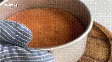 蛋糕机做的蛋糕为什么不蓬松,做蛋糕不开裂的方法