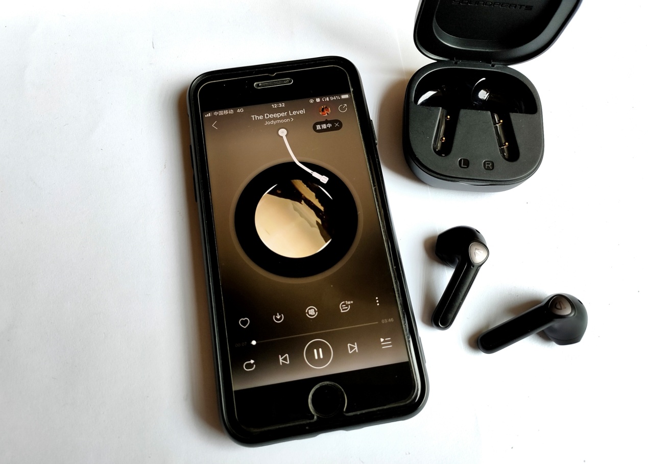 air2入耳蓝牙耳机开箱,泥炭蓝牙耳机air3评测