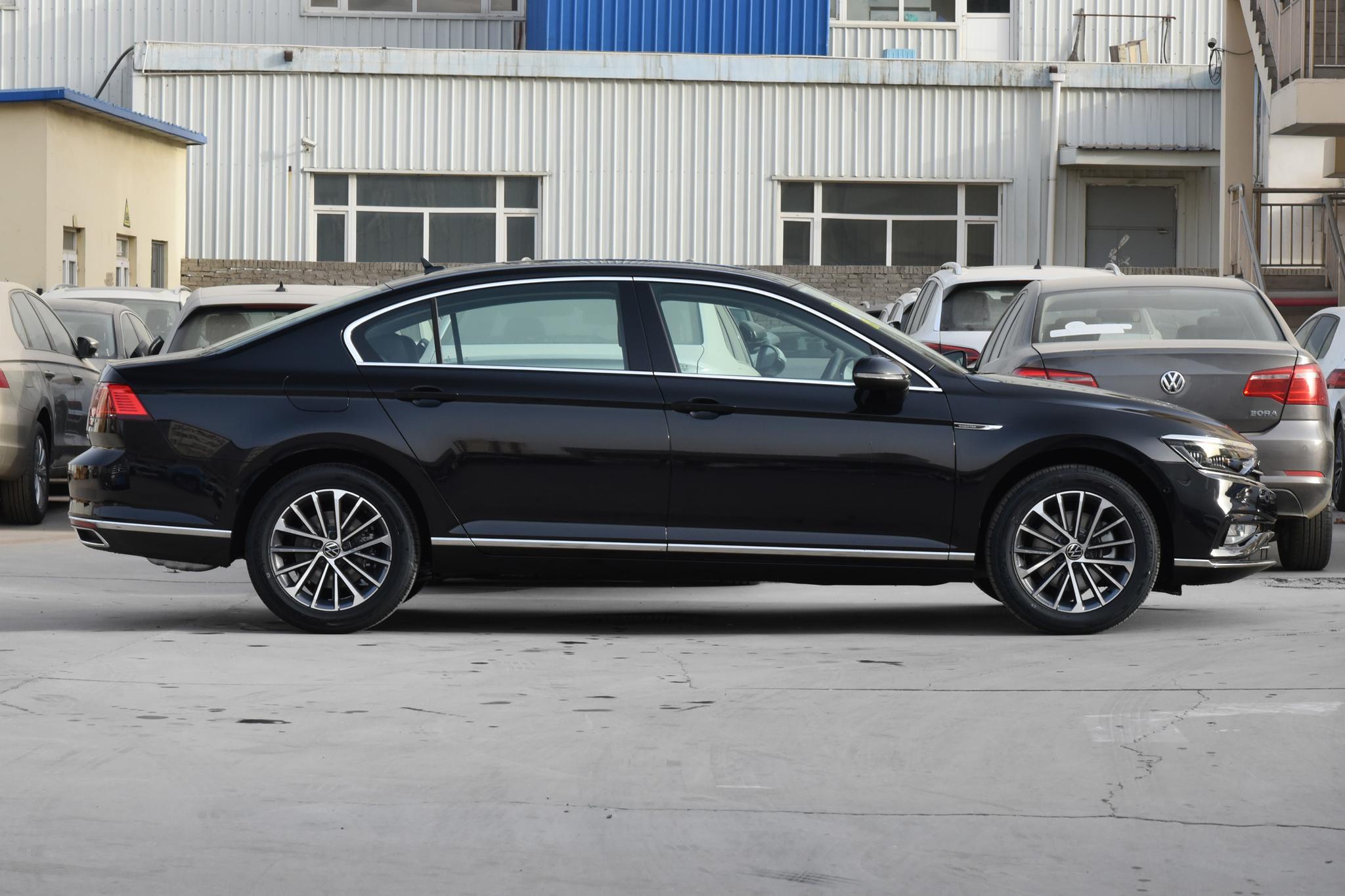 顶配不贵20万高性价比中级车推荐,20万内落地最值得入手的中级车