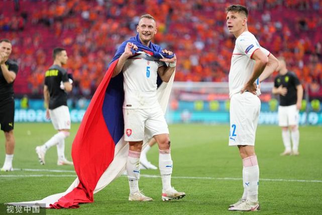 捷克神话！最能跑天团多拼7公里耗干荷兰，为国养士在国外有标杆