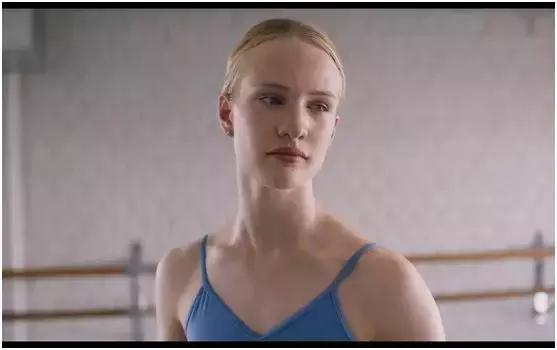 最不能让她忍受的，还是自己的身体