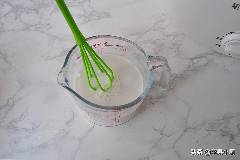 自己在家制作的肠粉超级好吃哦,自制简单小吃肠粉