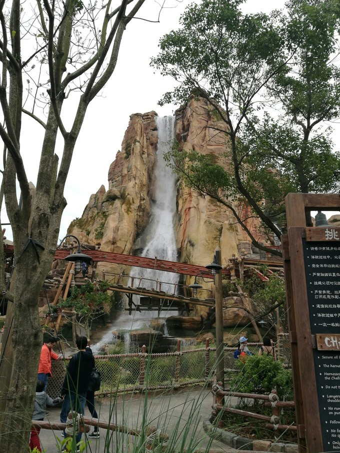 秋日童话——上海迪士尼超全攻略