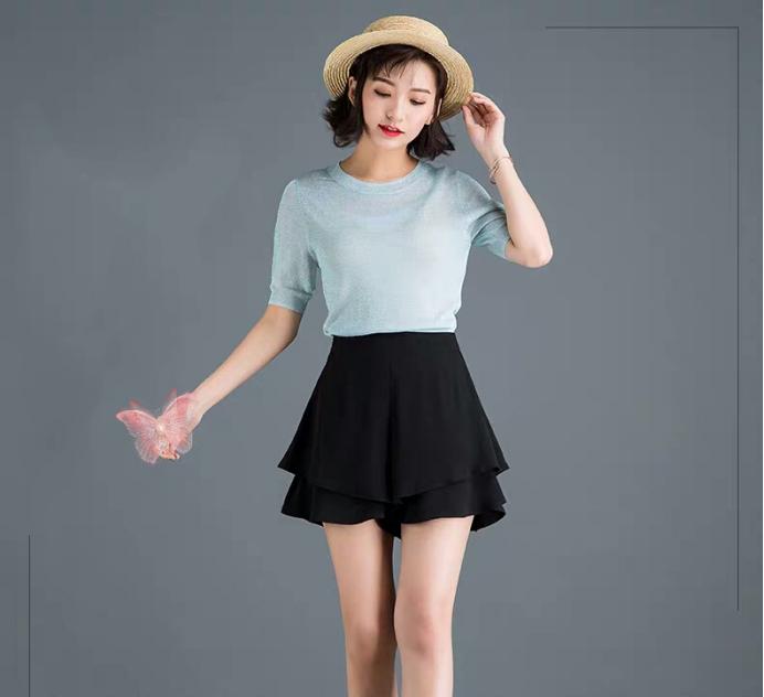 夏天的牛仔短裤照样能清爽又时髦,牛仔短裤的装扮夏天穿上舒适显瘦