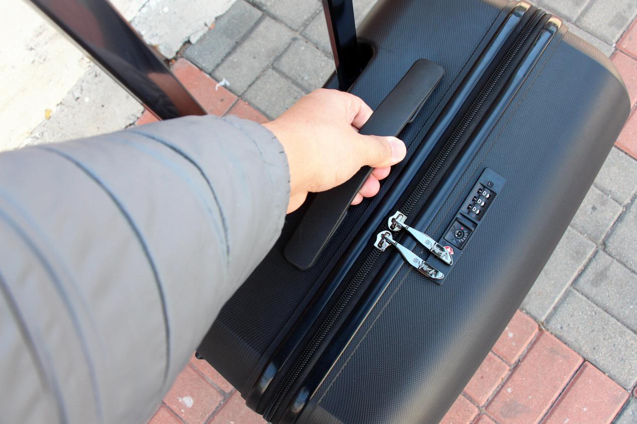 swiza行李箱怎么样,swiza行李箱测评