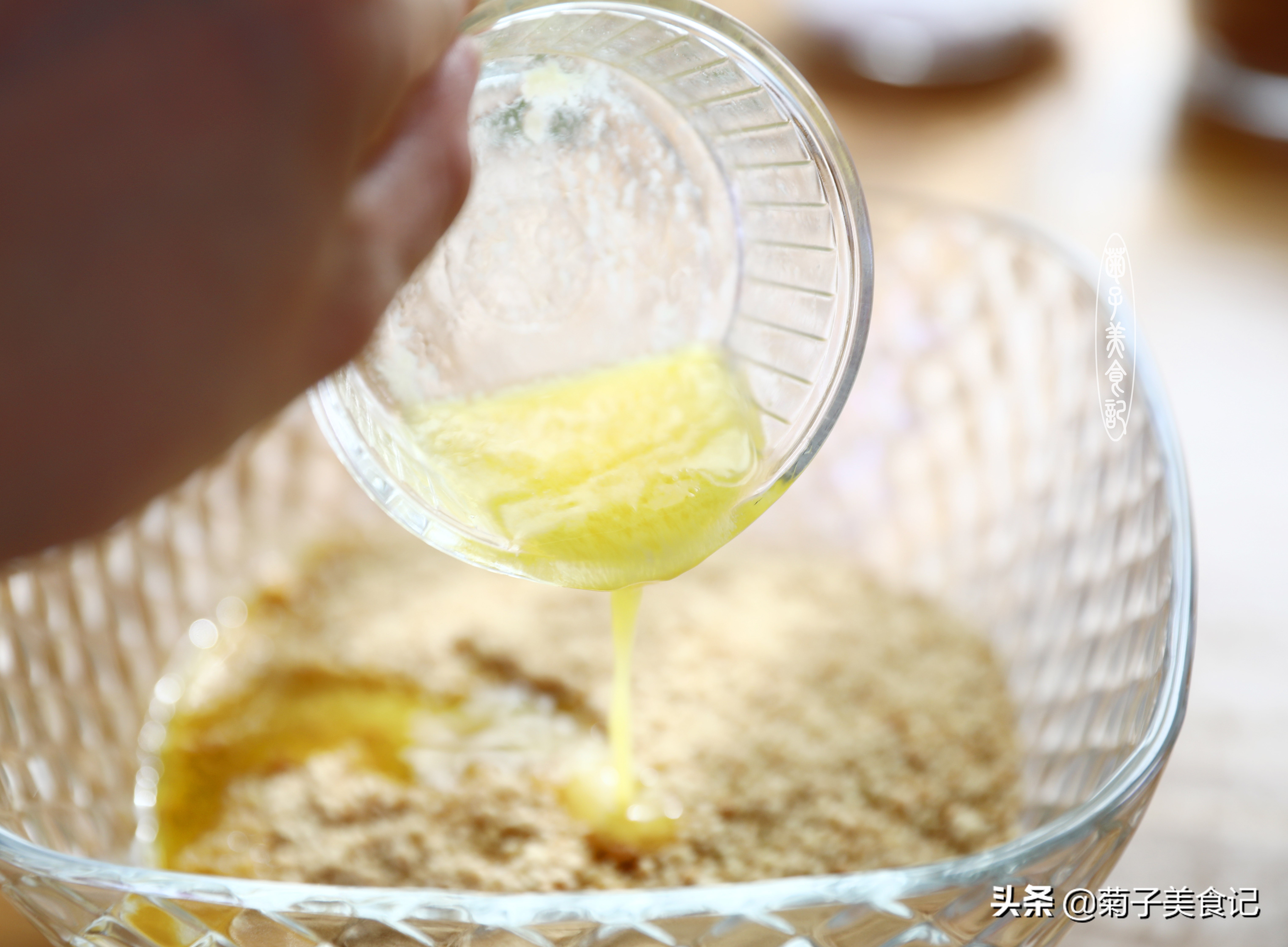 超级美味的抹茶蛋糕,夏季甜点清新抹茶慕斯