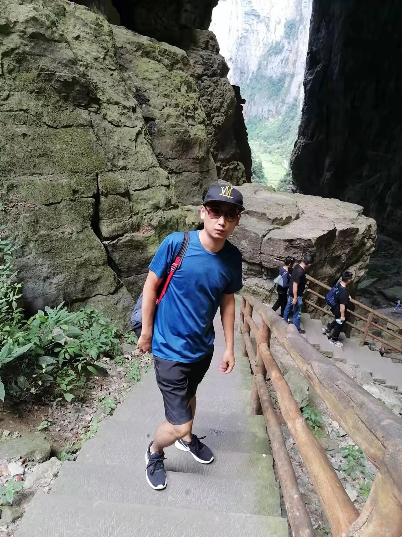 重庆武隆天坑三桥旅游一日游,重庆武隆天坑旅游详细攻略