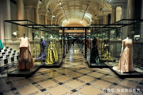 女装店加盟技巧和方法,女装加盟店好还是自己开店好