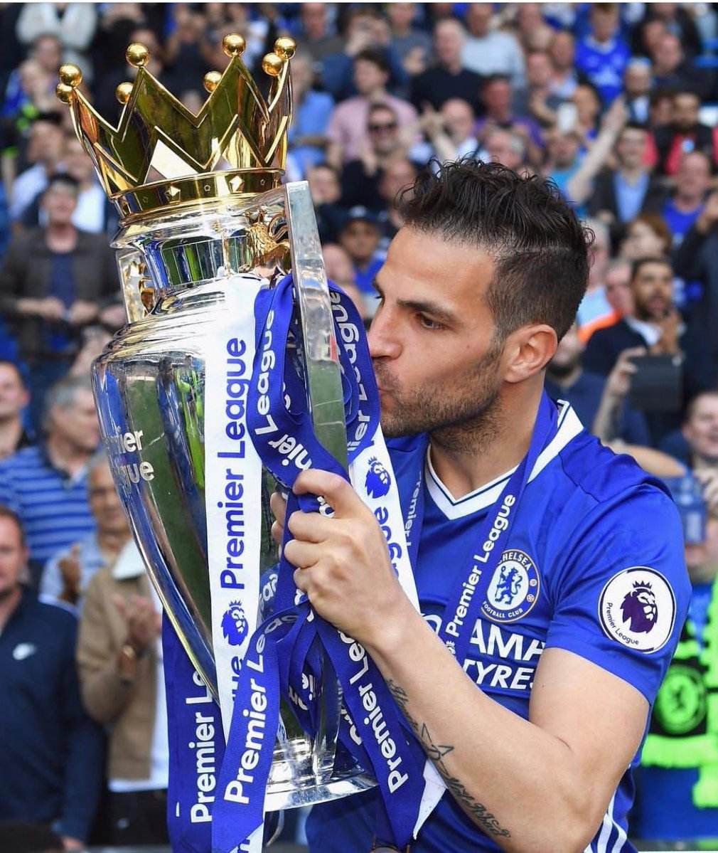 从队长到叛徒，16岁成名的他获得过无数的荣誉，却换不来一句原谅