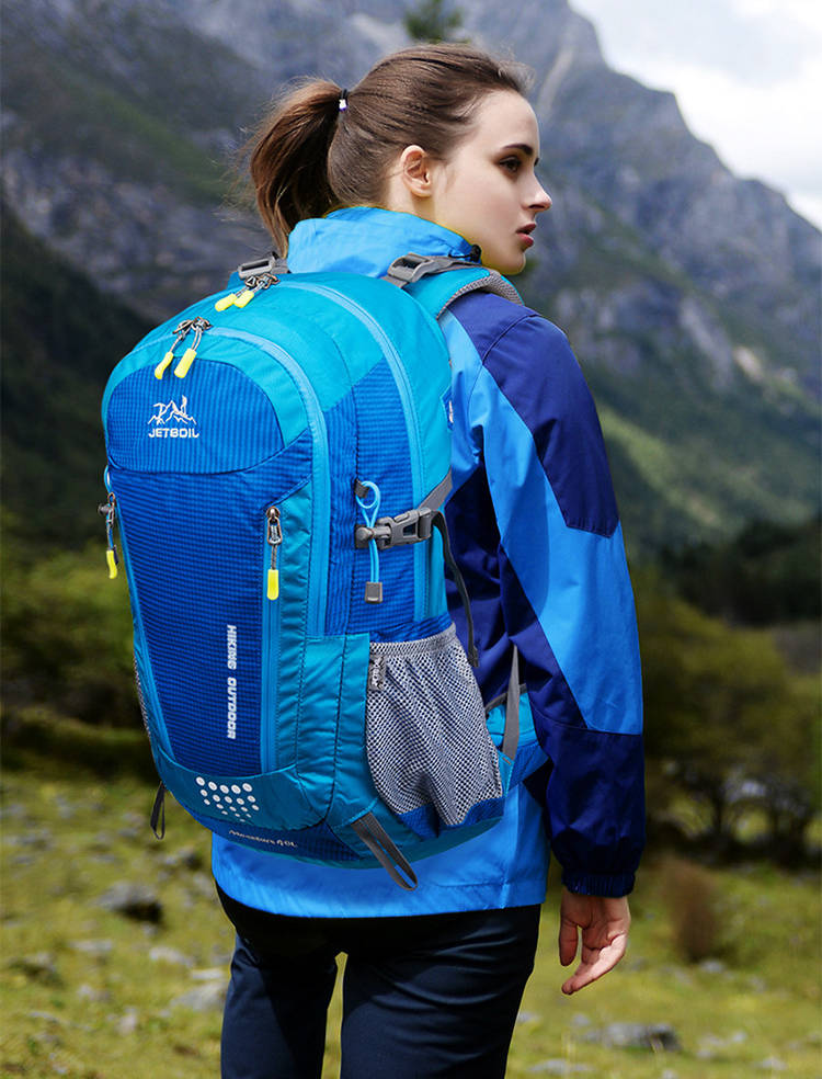 登山包的正确打包方法,怎么合理地使用登山包