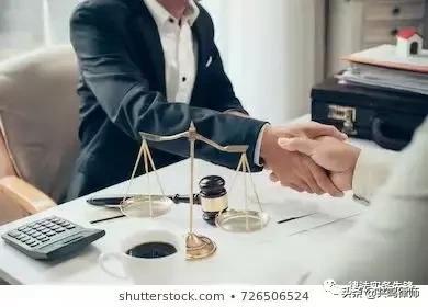 聘请律师应该注意什么事项呢,免费律师聘请律师有什么区别