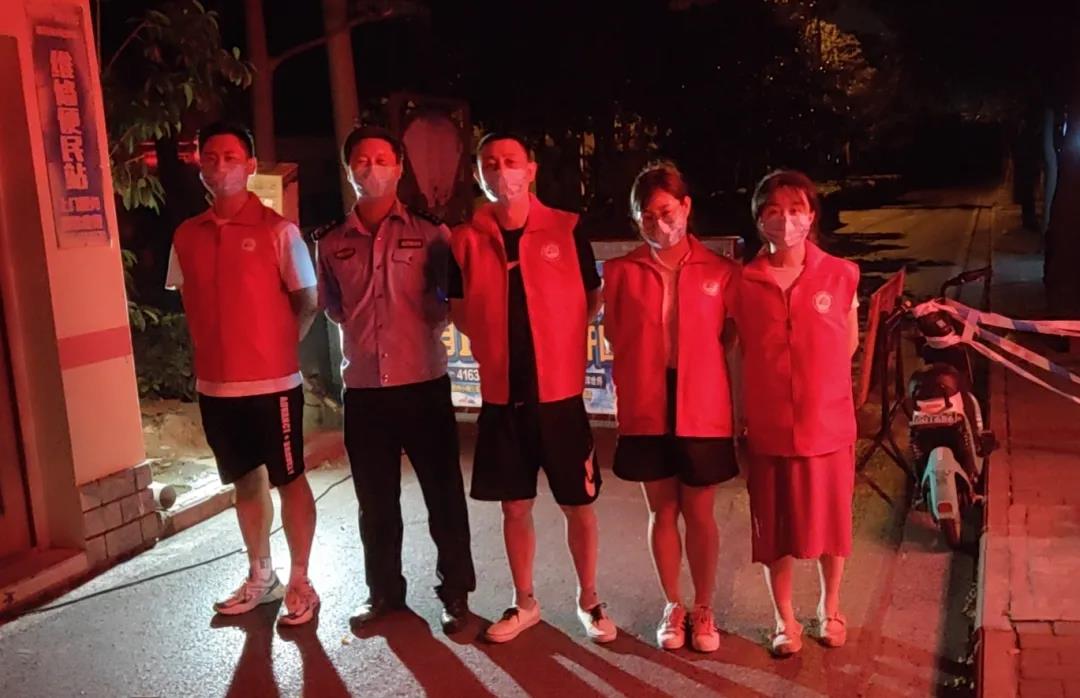 疫往无前践初心疫不容辞担使命,疫往无前