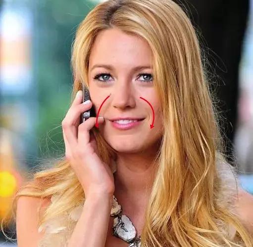 一招帮你搞定淡化法令纹,教你一招二天消除法令纹