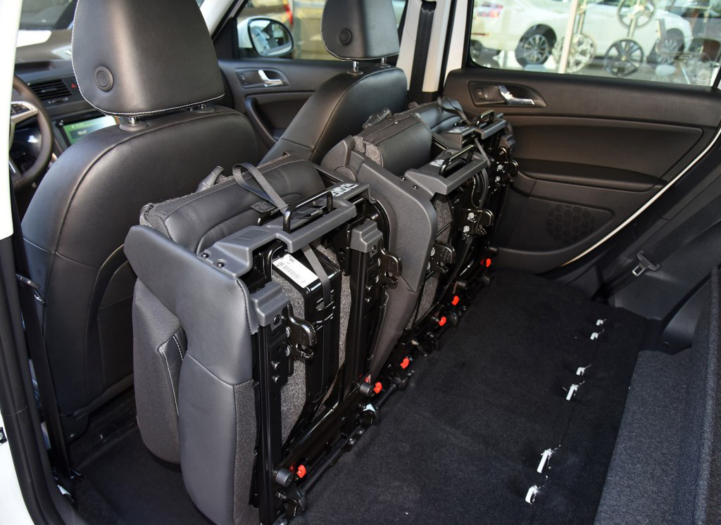 空间比xrv大的suv,空间媲美奥德赛的国产车