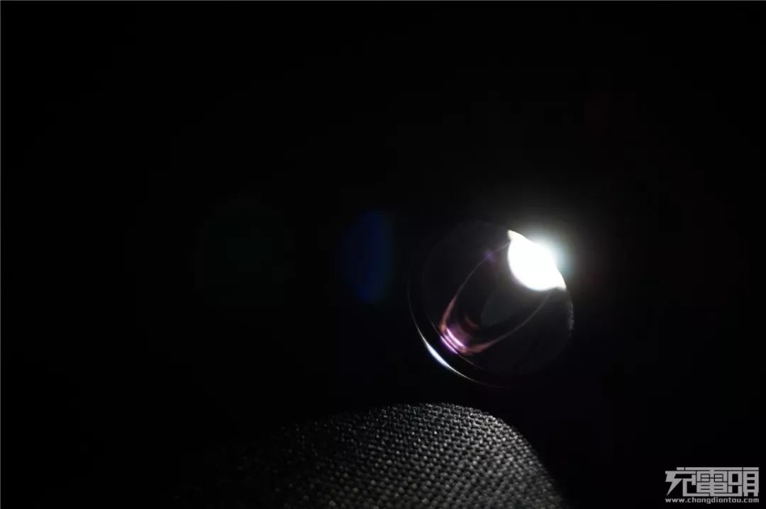 fenix菲尼克斯pd36r强光手电测评,fenixpd36rv2.0战术手电筒